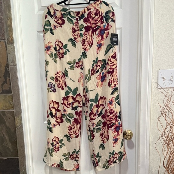 Lulu's Floral Wide Leg Pants in Cream and Burgundy - Picture 1 of 3